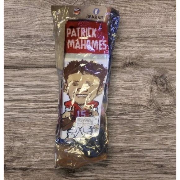 Patrick Mahomes MVP Player KC Chiefs NFL Mens Large Crew Socks Kansas City - Picture 2 of 5